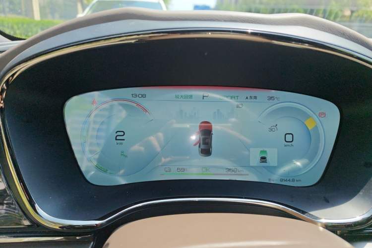 Used BYD Han 2023 EV Champion Edition 605KM Front-Drive Premium Model Instrument Cluster