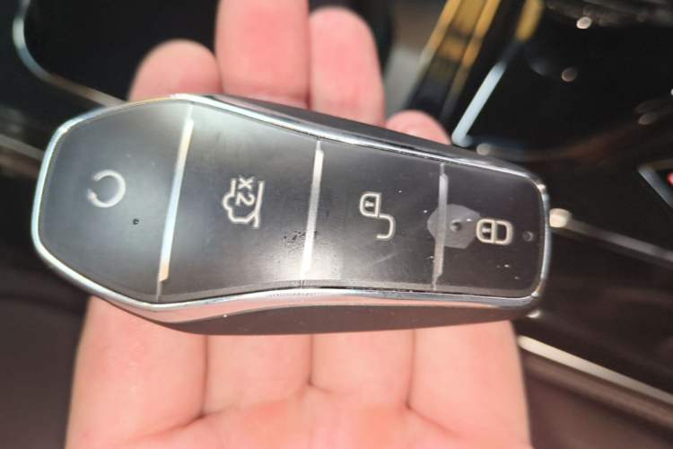 Used BYD Han 2023 DM-i Champion Edition 121KM Prestige Model Interior 1
