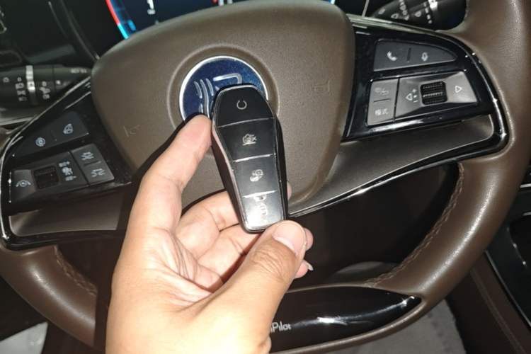 Used BYD Han 2023 EV Champion Edition 605KM Front-Drive Premium Model Interior 1