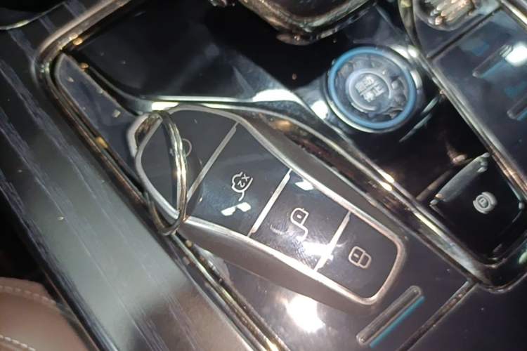 Used BYD Han 2023 DM-i Champion Edition 121KM Prestige Model Interior 1