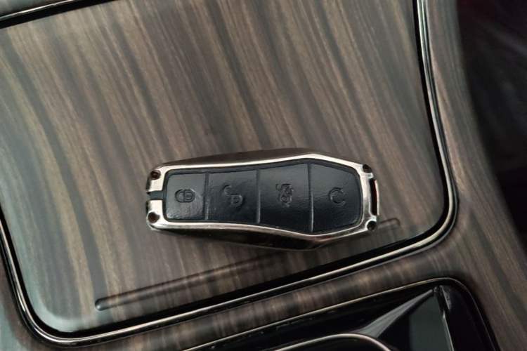 Used BYD Han 2023 DM-i Champion Edition 121KM Prestige Model Interior 1