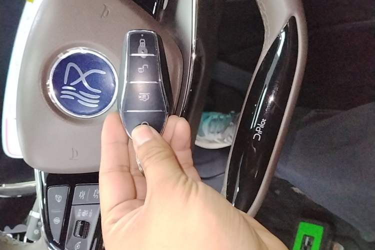 Used BYD Han 2023 EV Champion Edition 506KM Front-Wheel-Drive Premium Model Interior 1