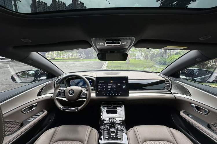 Used BYD Han 2023 DM-i Champion Edition 121KM Prestige Model Interior 1