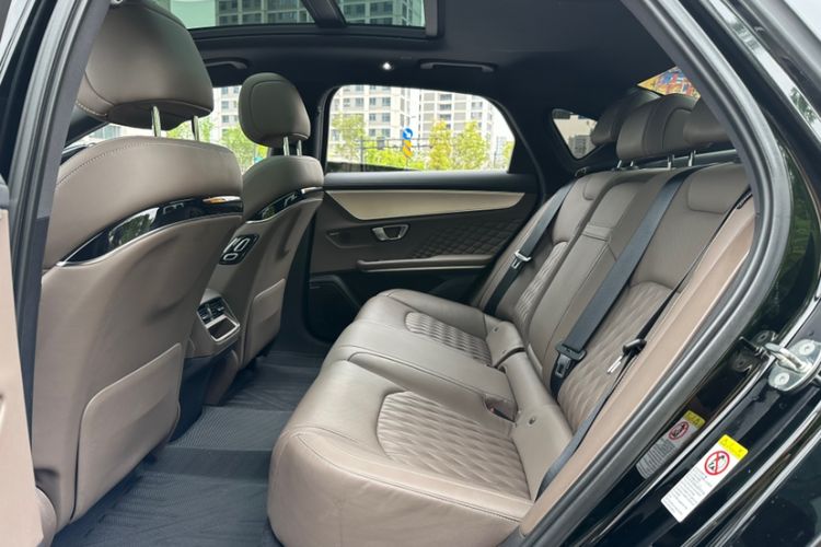 Used BYD Han 2023 DM-i Champion Edition 121KM Prestige Model Interior 2