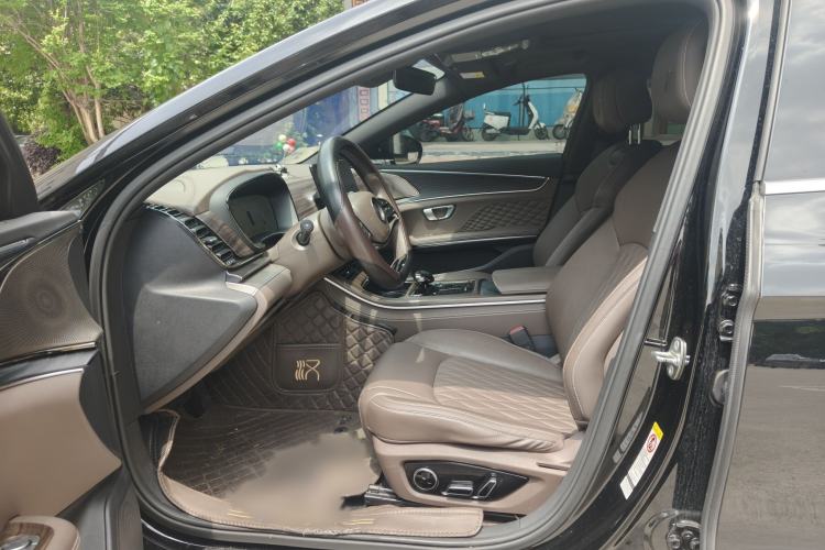 Used BYD Han 2023 DM-i Champion Edition 121KM Prestige Model Interior 2