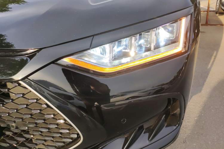Used BYD Han 2023 DM-i Champion Edition 121KM Prestige Model Left Front Headlight