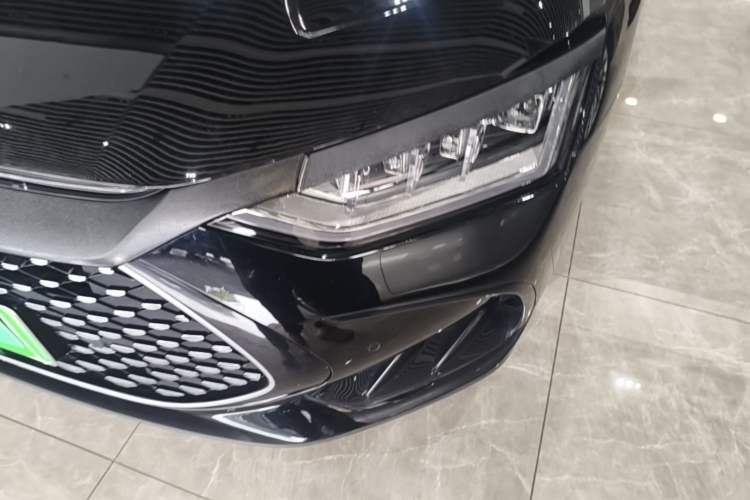 Used BYD Han 2023 DM-i Champion Edition 121KM Prestige Model Left Front Headlight