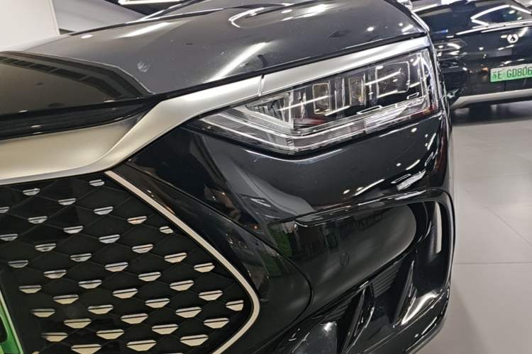 Used BYD Han 2023 DM-i Champion Edition 121KM Prestige Model Left Front Headlight