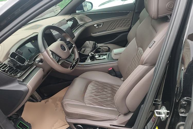 Used BYD Han 2023 DM-i Champion Edition 121KM Prestige Model Left Front Seat