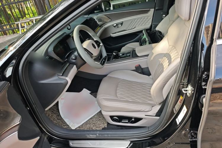 Used BYD Han 2023 EV Champion Edition 715KM Front-Drive Prestige Model Left Front Seat