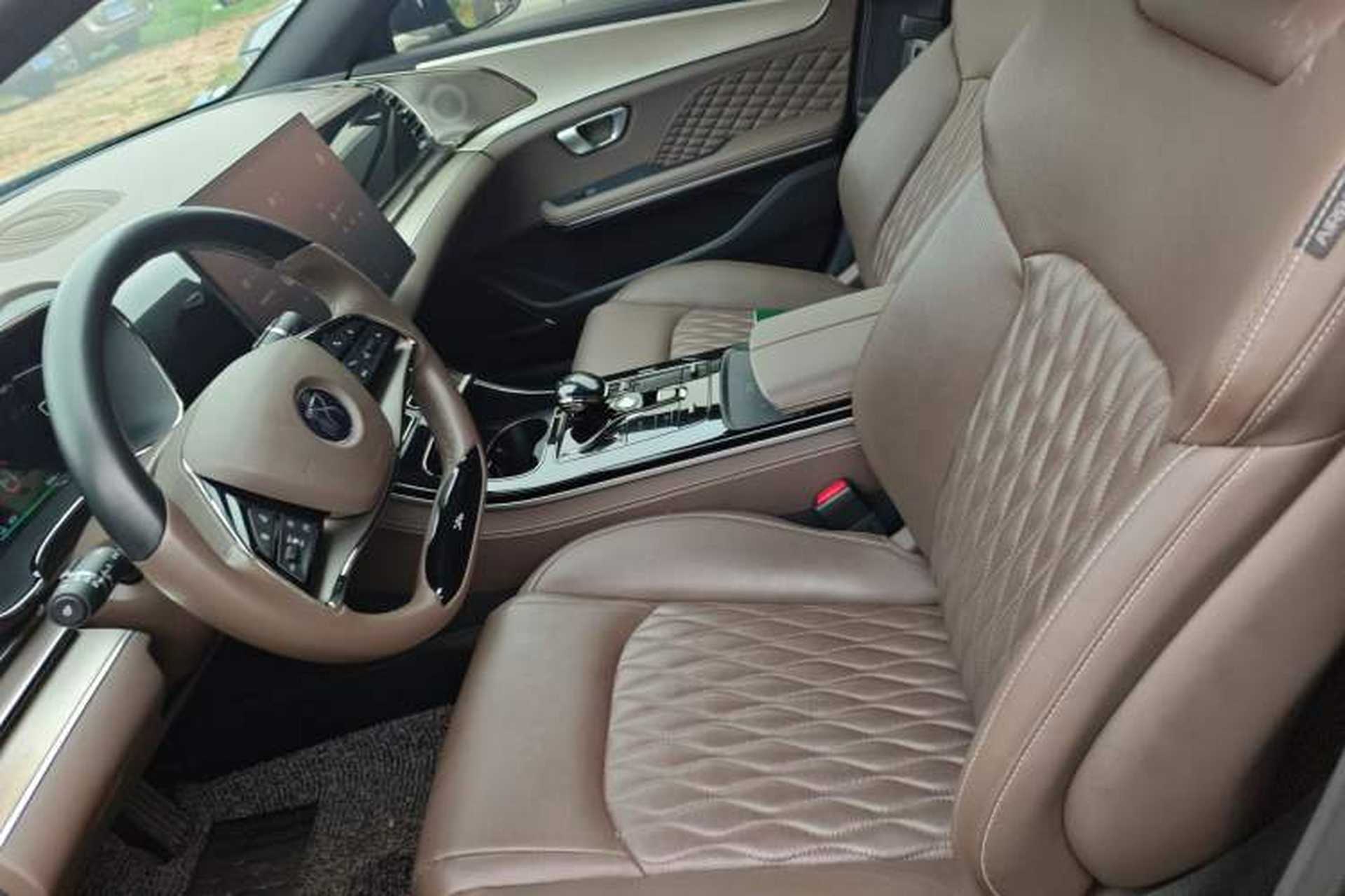 Used BYD Han 2023 EV Champion Edition 506KM Front-Wheel-Drive Premium Model Left Front Seat