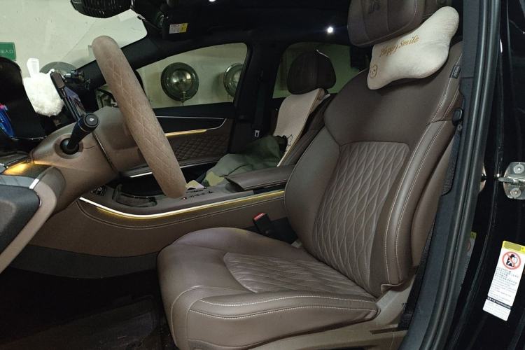 Used BYD Han 2023 DM-i Champion Edition 121KM Prestige Model Left Front Seat
