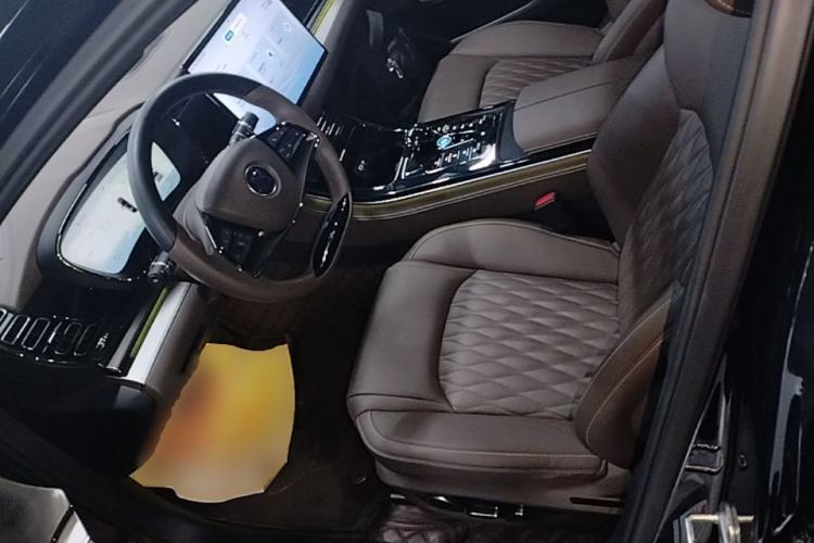Used BYD Han 2023 EV Champion Edition 605KM Front-Drive Premium Model Left Front Seat