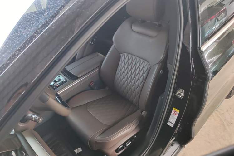 Used BYD Han 2023 DM-i Champion Edition 121KM Prestige Model Left Front Seat