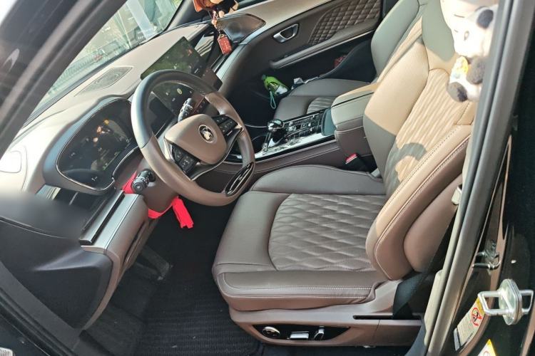 Used BYD Han 2023 EV Champion Edition 605KM Front-Drive Premium Model Left Front Seat