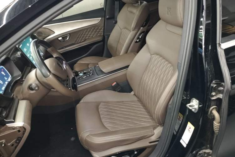 Used BYD Han 2023 EV Champion Edition 605KM Front-Drive Premium Model Left Front Seat