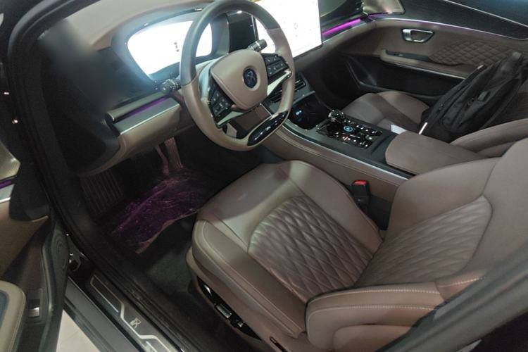 Used BYD Han 2023 DM-i Champion Edition 200KM Flagship Model Left Front Seat