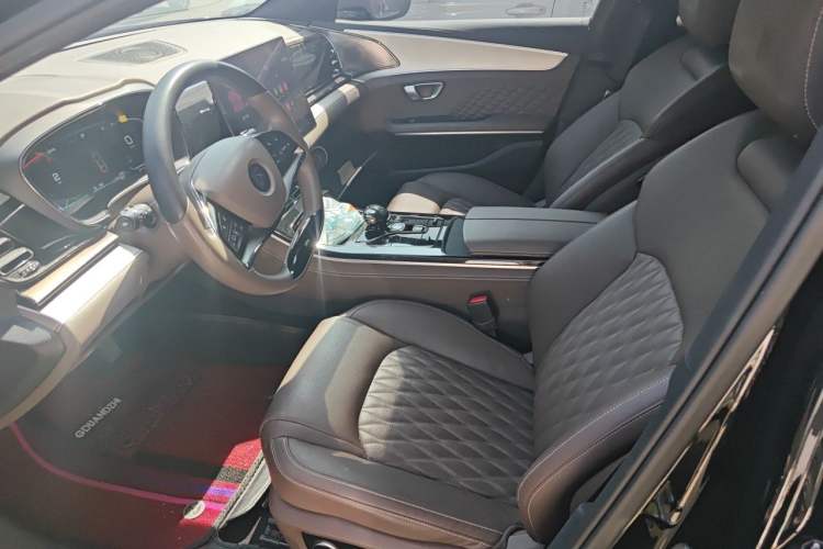 Used BYD Han 2023 EV Champion Edition 605KM Front-Drive Premium Model Left Front Seat