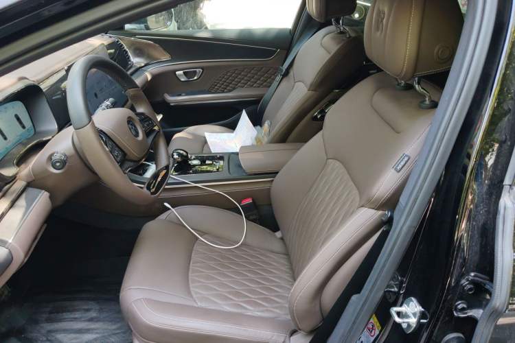 Used BYD Han 2023 DM-i Champion Edition 121KM Prestige Model Left Front Seat