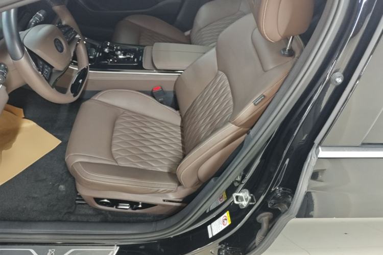 Used BYD Han 2023 EV Champion Edition 605KM Front-Drive Premium Model Left Front Seat