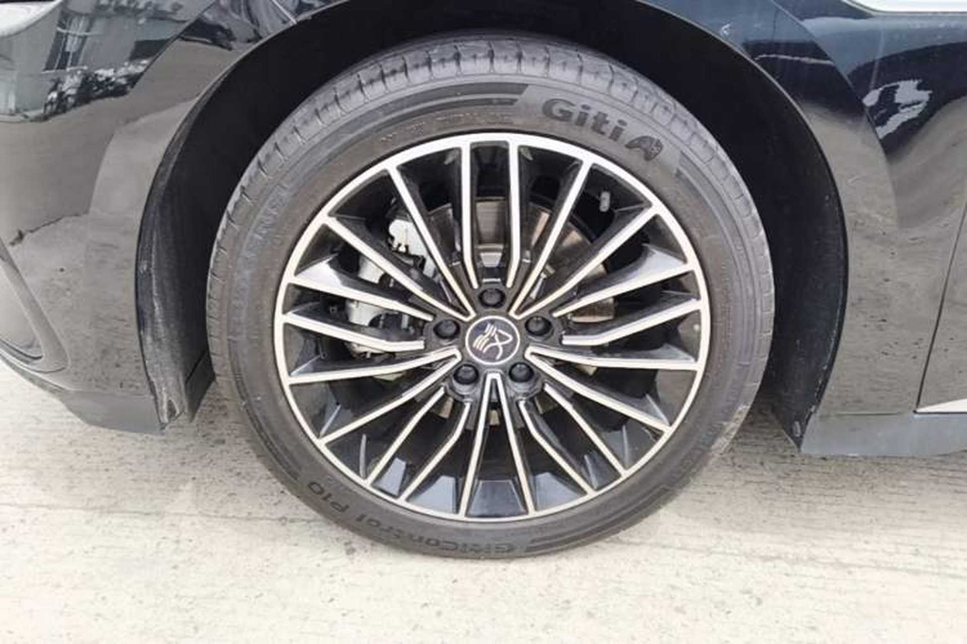 Used BYD Han 2023 EV Champion Edition 506KM Front-Wheel-Drive Premium Model Left Front Wheel Hub