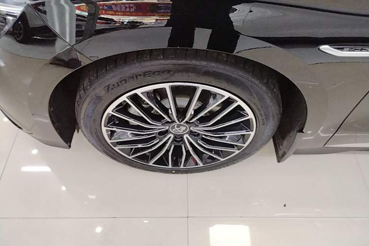 Used BYD Han 2023 EV Champion Edition 506KM Front-Wheel-Drive Premium Model Left Front Wheel Hub