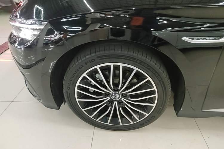 Used BYD Han 2023 EV Champion Edition 506KM Front-Wheel-Drive Premium Model Left Front Wheel Hub