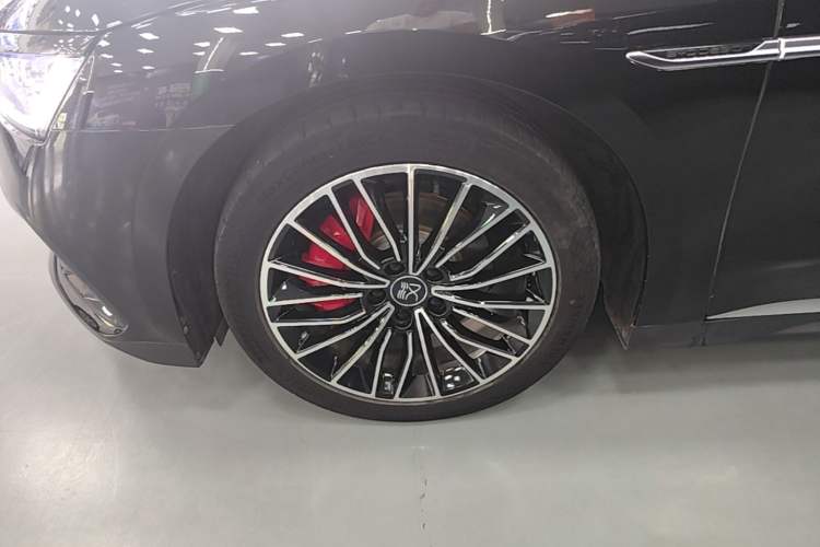 Used BYD Han 2023 DM-i Champion Edition 121KM Prestige Model Left Front Wheel Hub