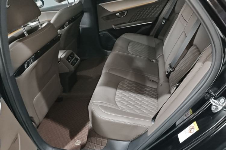 Used BYD Han 2023 DM-i Champion Edition 121KM Prestige Model Left Rear Seat