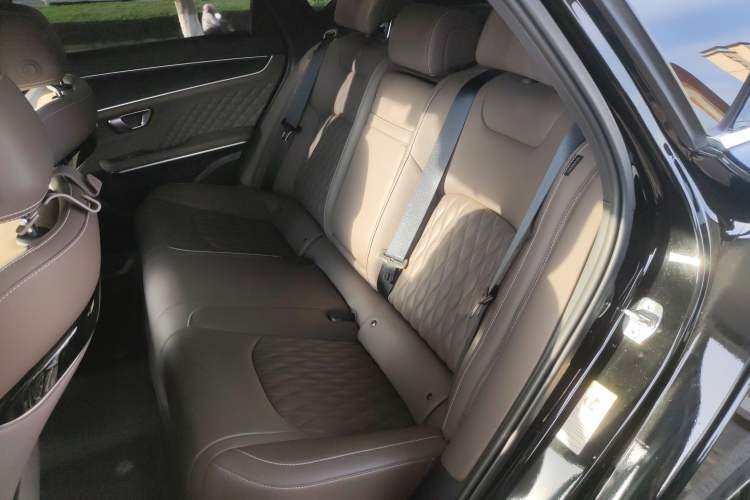Used BYD Han 2023 DM-i Champion Edition 121KM Prestige Model Left Rear Seat