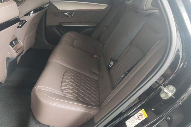 Used BYD Han 2023 DM-i Champion Edition 121KM Prestige Model Left Rear Seat