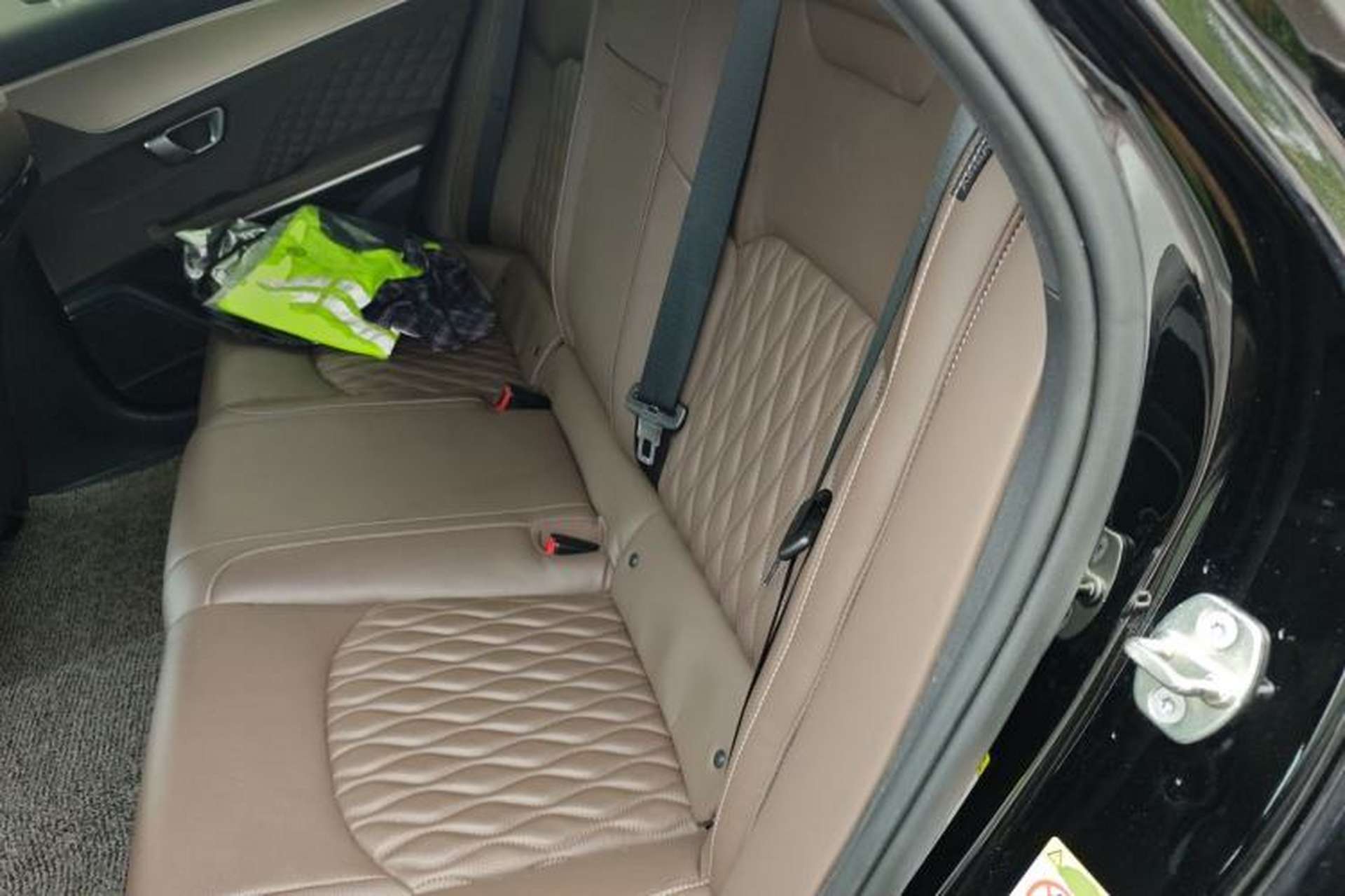 Used BYD Han 2023 EV Champion Edition 506KM Front-Wheel-Drive Premium Model Left Rear Seat