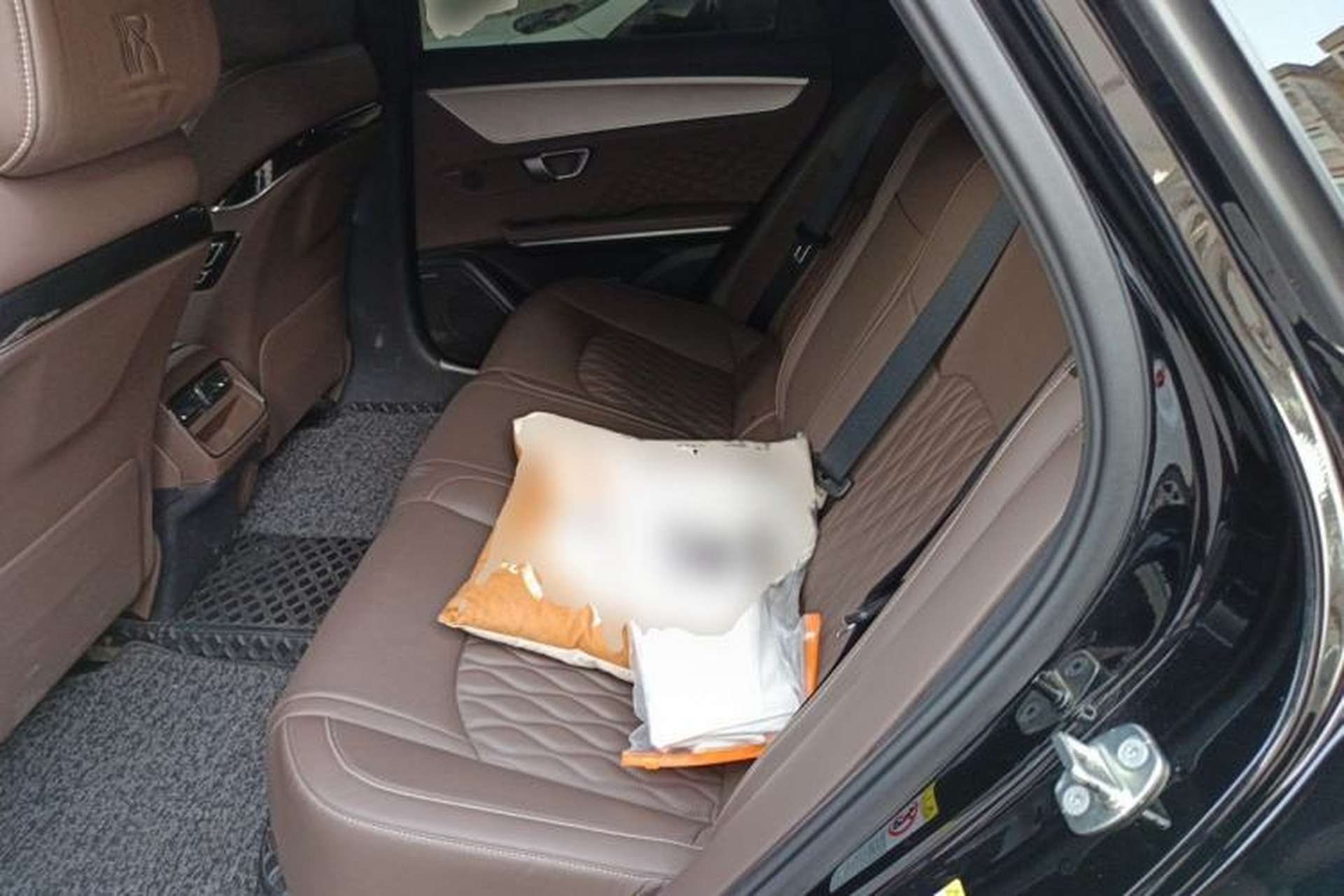 Used BYD Han 2023 EV Champion Edition 605KM Front-Drive Premium Model Left Rear Seat
