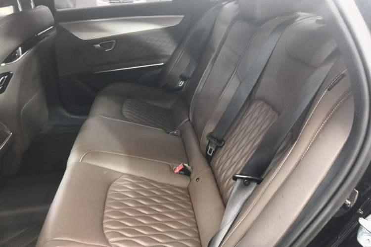 Used BYD Han 2023 DM-i Champion Edition 121KM Prestige Model Left Rear Seat