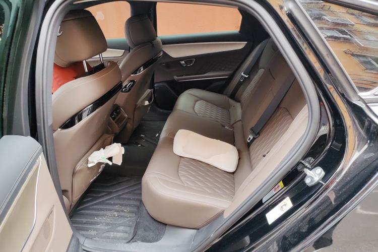 Used BYD Han 2023 DM-i Champion Edition 121KM Prestige Model Left Rear Seat