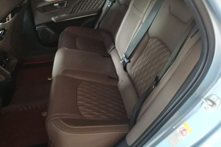 Used BYD Han 2023 EV Champion Edition 605KM Front-Drive Premium Model Left Rear Seat