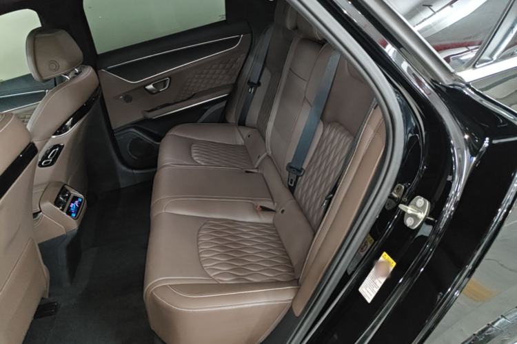 Used BYD Han 2023 DM-i Champion Edition 121KM Prestige Model Left Rear Seat