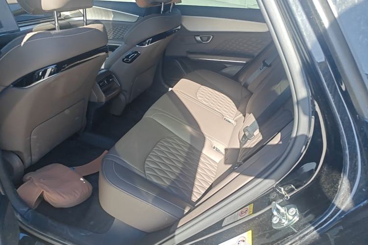Used BYD Han 2023 DM-i Champion Edition 121KM Prestige Model Left Rear Seat