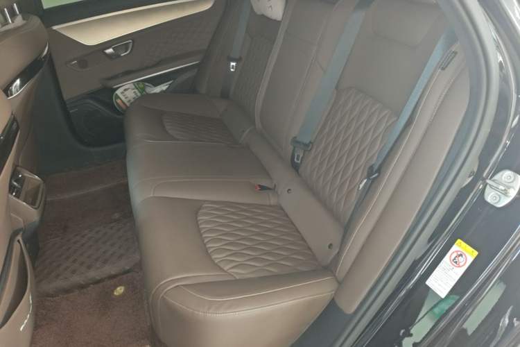 Used BYD Han 2023 DM-i Champion Edition 121KM Prestige Model Left Rear Seat