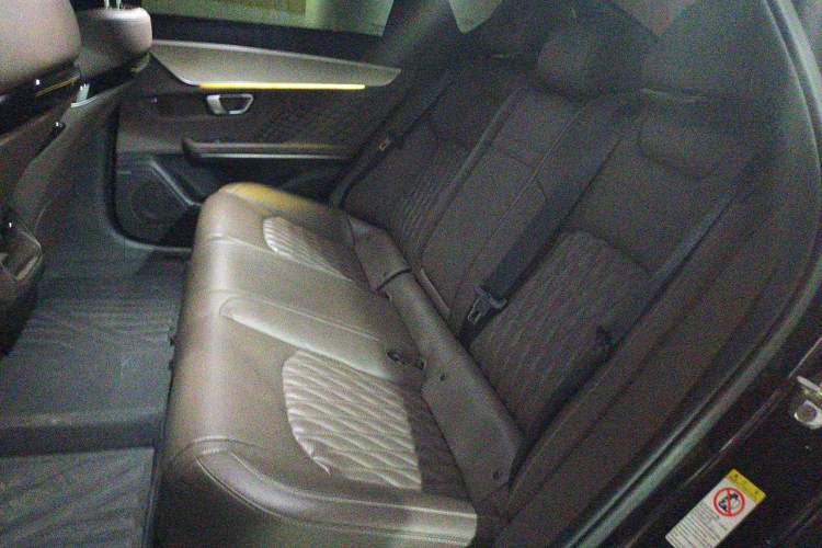 Used BYD Han 2023 DM-i Champion Edition 121KM Prestige Model Left Rear Seat