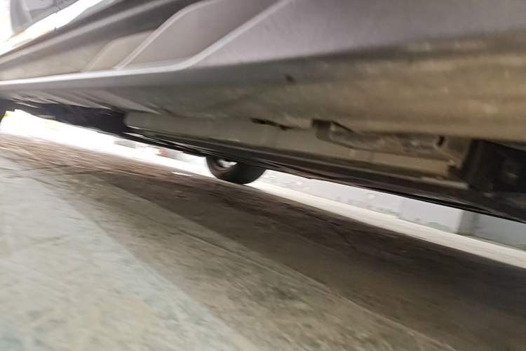 Used BYD Han 2023 DM-i Champion Edition 121KM Prestige Model Left Side Sill