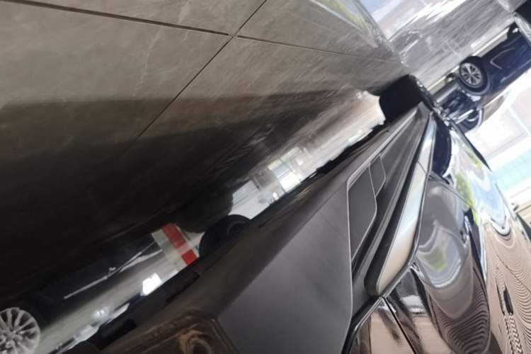 Used BYD Han 2023 DM-i Champion Edition 121KM Prestige Model Left Side Sill