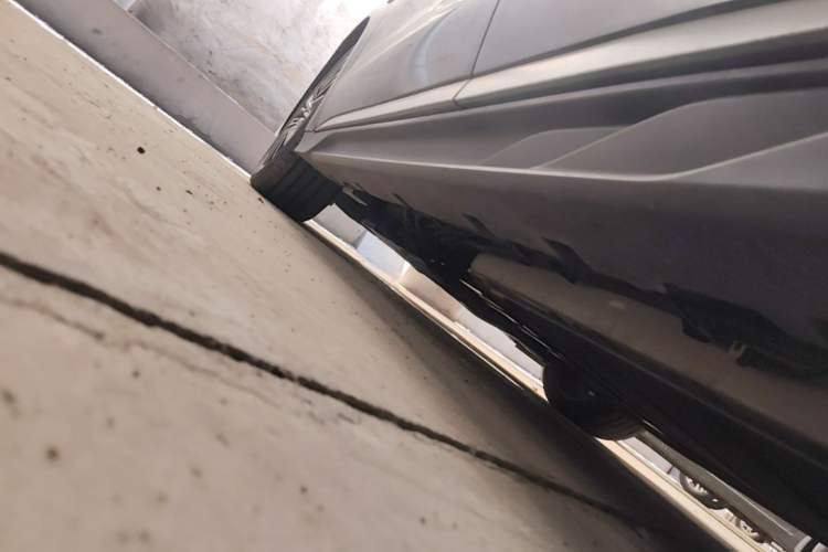 Used BYD Han 2023 DM-i Champion Edition 121KM Prestige Model Left Side Sill