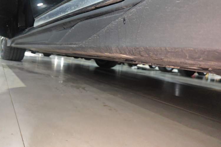 Used BYD Han 2023 DM-i Champion Edition 200KM Flagship Model Left Side Sill