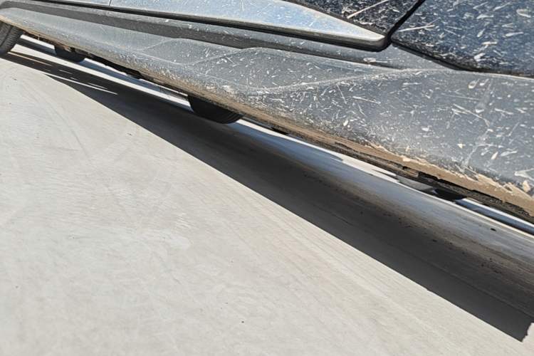 Used BYD Han 2023 DM-i Champion Edition 121KM Prestige Model Left Side Sill