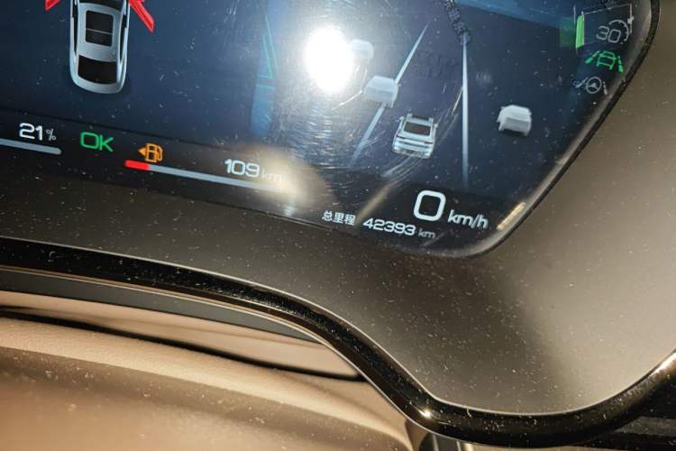 Used BYD Han 2023 DM-i Champion Edition 121KM Prestige Model Odometer Close Up