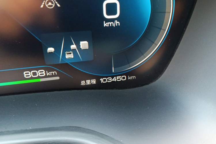 Used BYD Han 2023 DM-i Champion Edition 121KM Prestige Model Odometer Close Up