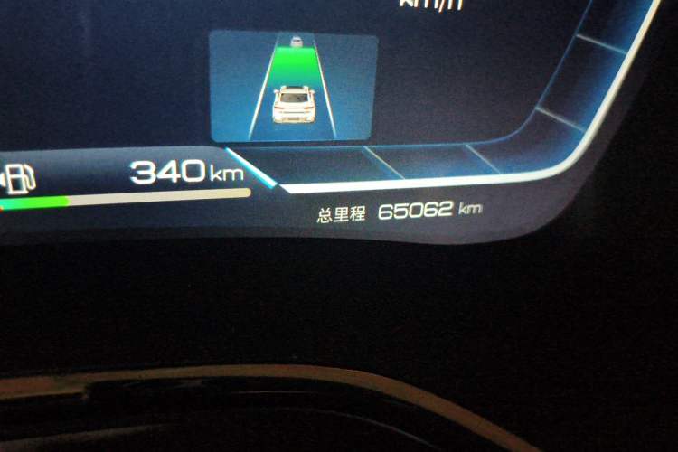 Used BYD Han 2023 DM-i Champion Edition 121KM Prestige Model Odometer Close Up