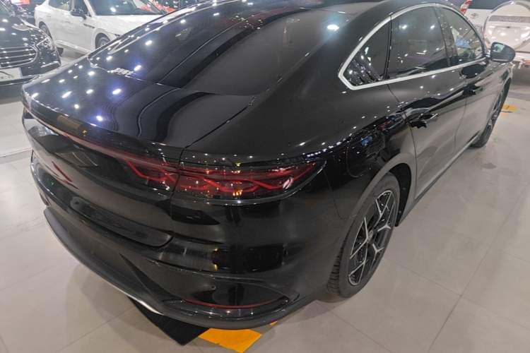 Used BYD Han 2023 DM-i Champion Edition 200KM Flagship Model Rear Right 45 Deg