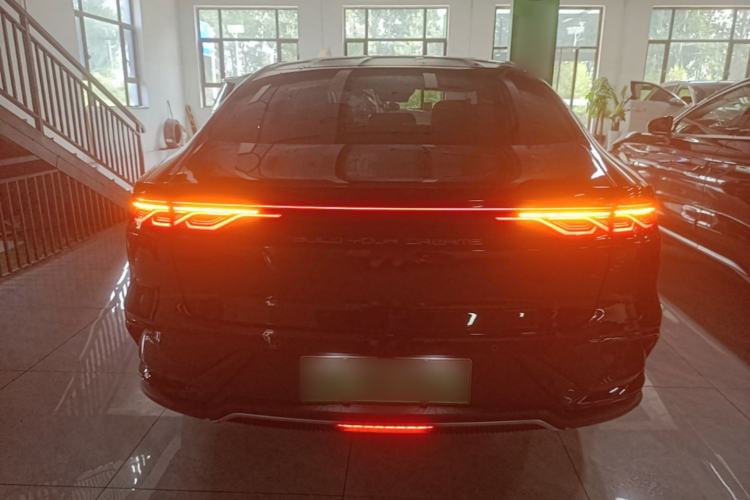 Used BYD Han 2023 EV Champion Edition 605KM Front-Drive Premium Model Rear